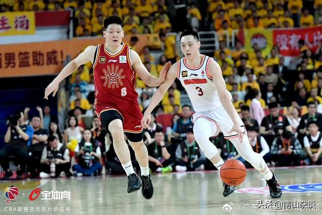 包含贵州男篮主场大胜广东对手，实现最佳连胜的词条