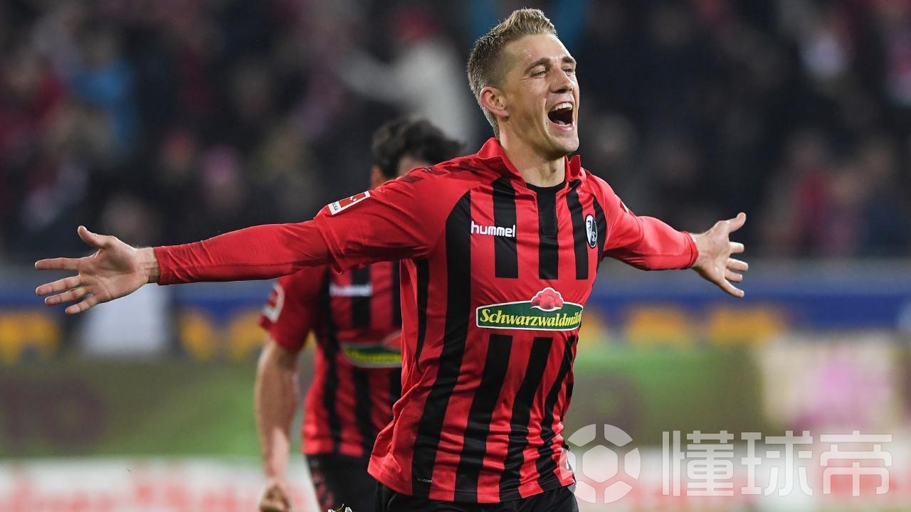 弗赖堡遭遇两连败，主帅寻求解决之道的简单介绍