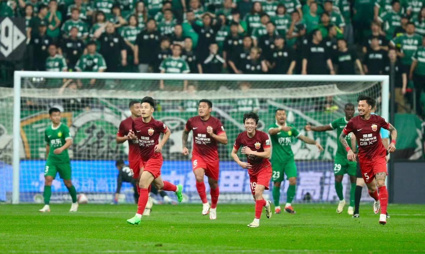 北京国安主场告捷，锋线输出成果显著的简单介绍