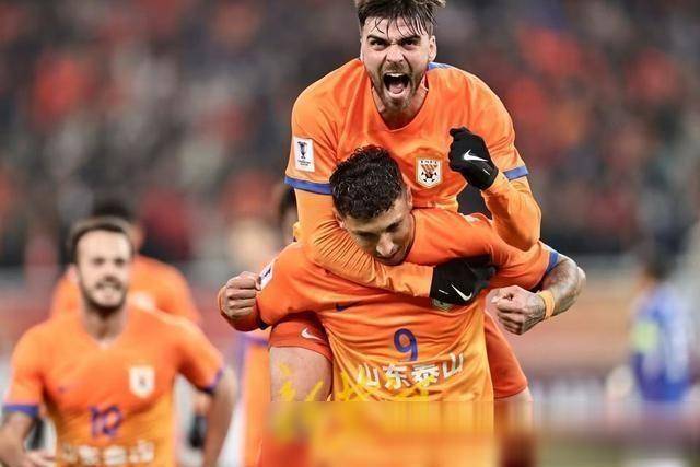 卡迪夫城铁桶防守立功，-逼平对手！的简单介绍