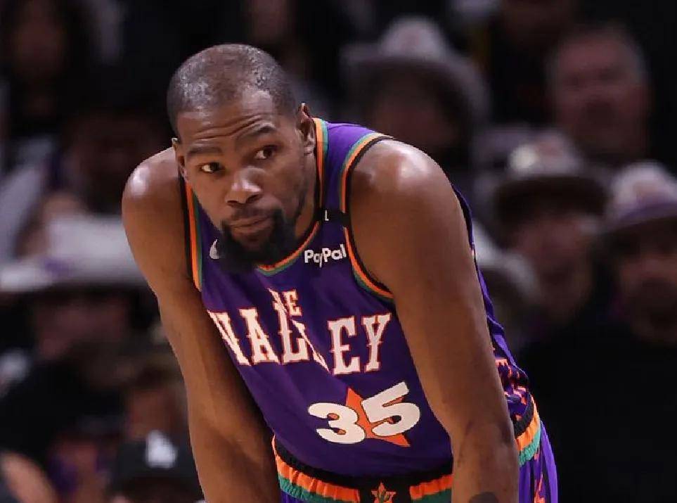 包含本轮焦点:杜兰特碾压,引发热议的词条 包含本轮焦点:杜兰特碾压,引发热议的词条