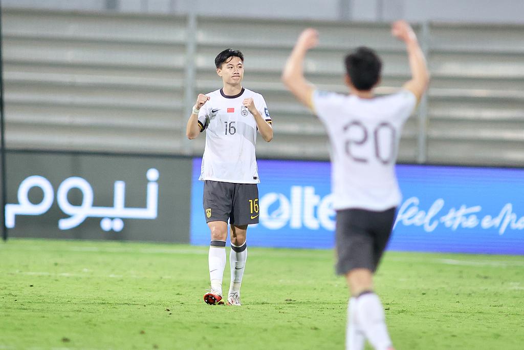 国内顶尖球员展现实力，助力球队取得胜利的简单介绍