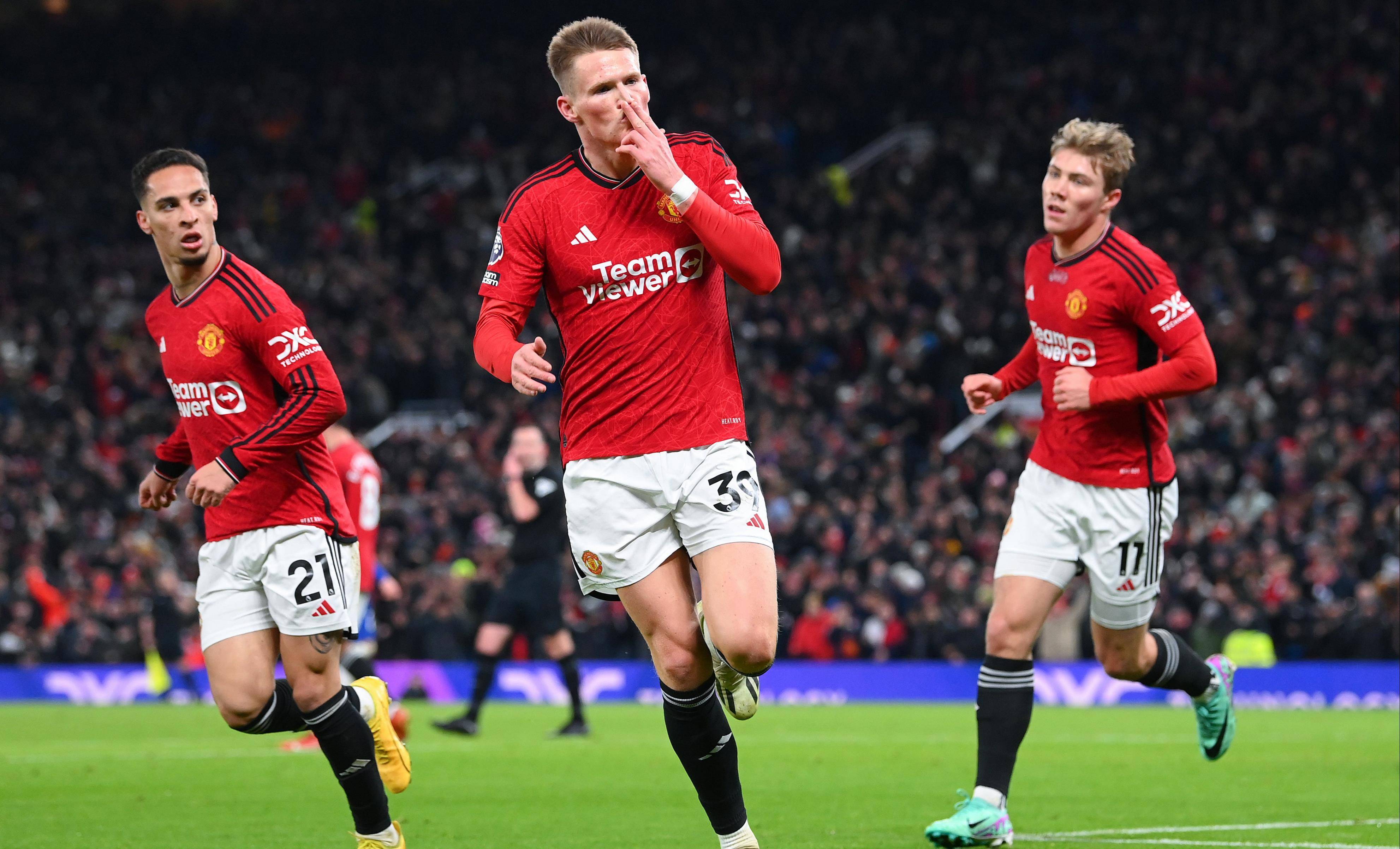 曼联主场1-0击败布莱顿,重回英超前四 曼联主场1-0击败布莱顿,重回英超前四