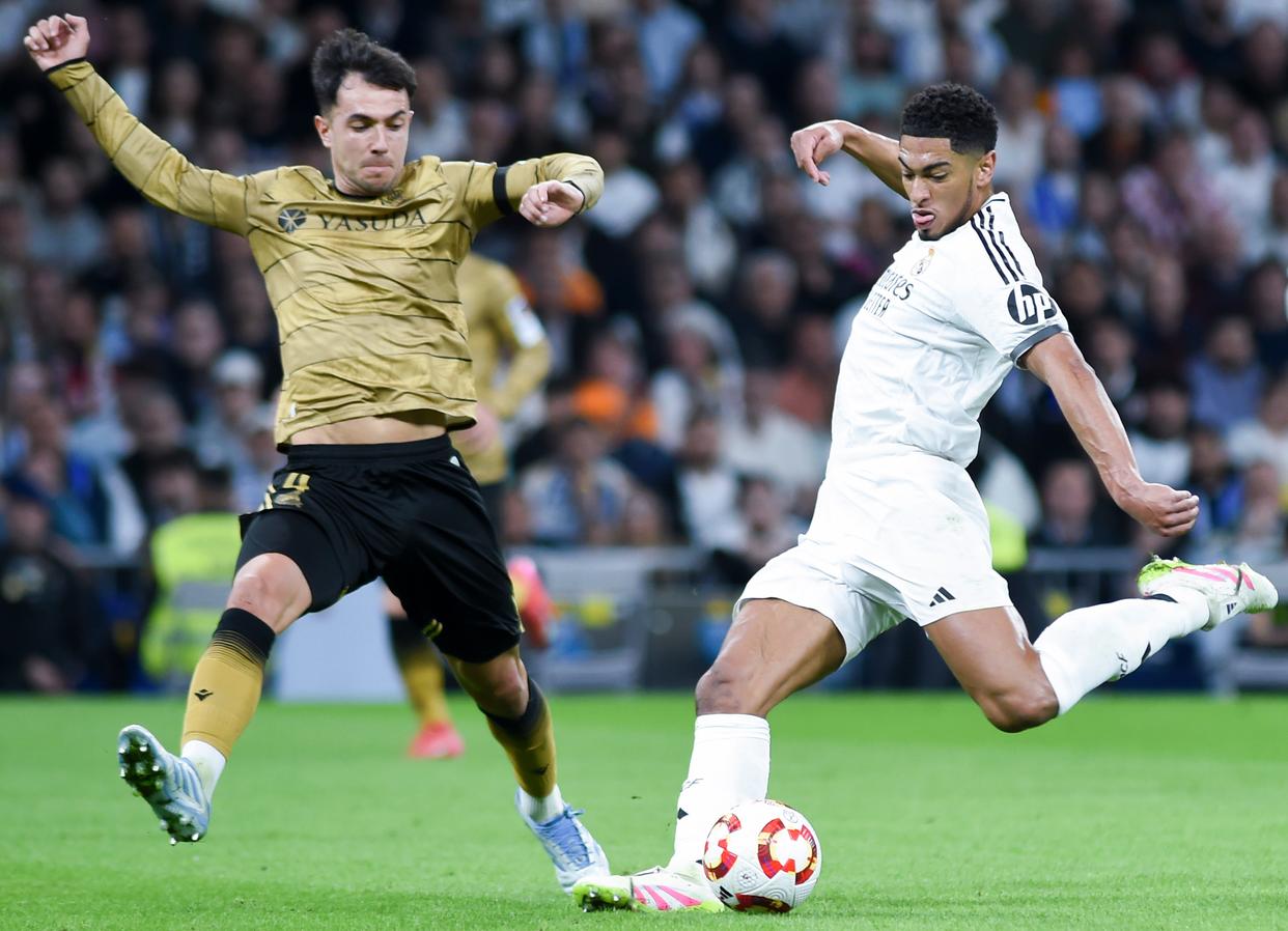 西班牙战胜丹麦，成功晋级四分之一决赛