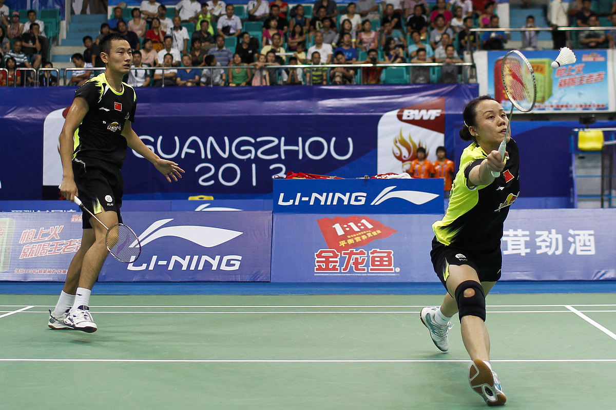 包含印度羽毛球队横扫印尼羽毛球队，马琳打破历史纪录的词条