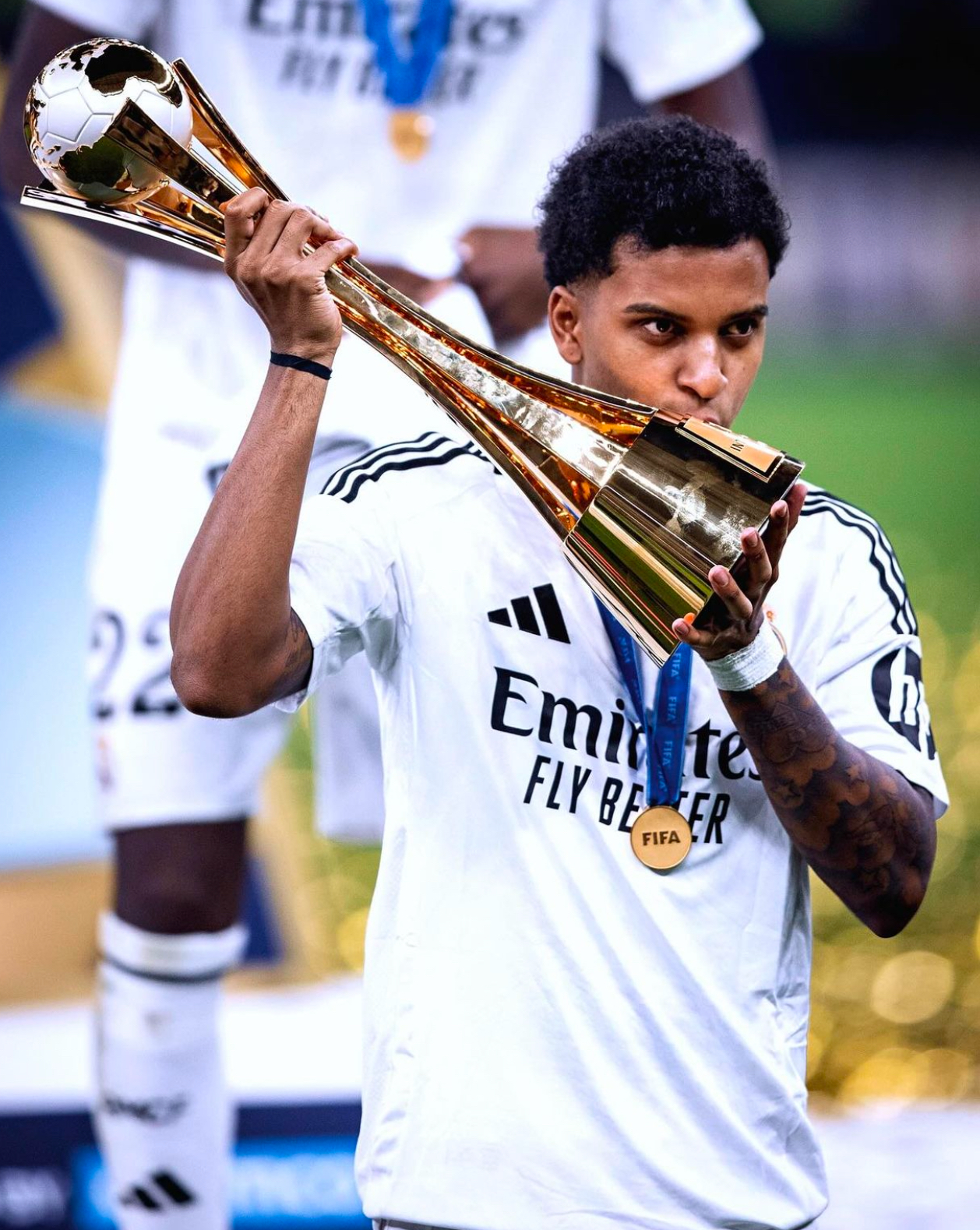 关于那不勒斯逆转德国，罗德里戈惊艳世界的信息