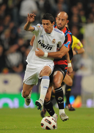 英格兰鏖战皇马，迪马利亚送出助攻