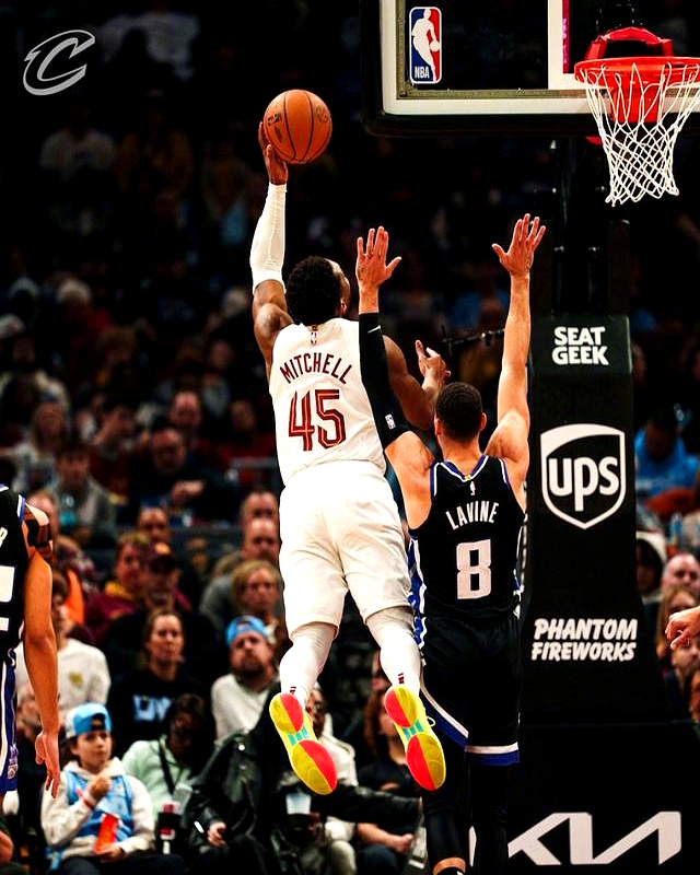 马刺绝杀太阳,拉文点燃赛场 马刺绝杀太阳,拉文点燃赛场