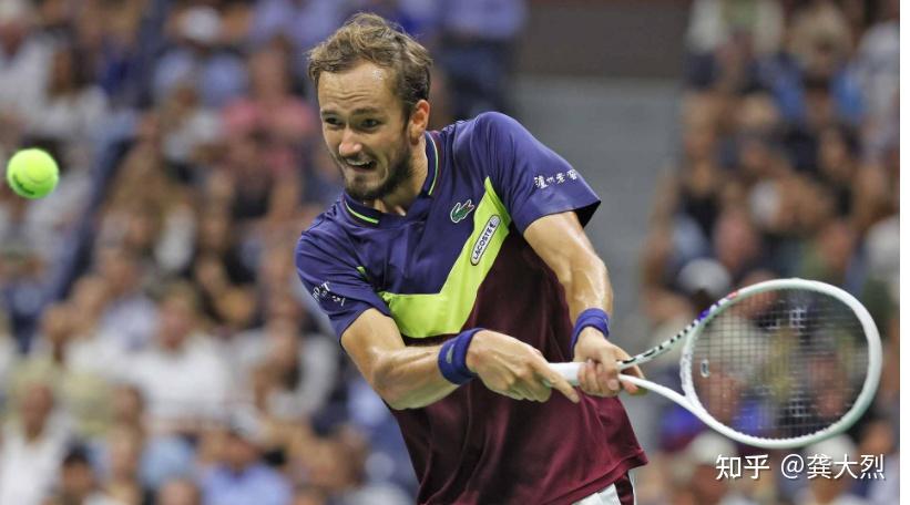 美网轻取澳网，梅德韦杰夫惊艳四座