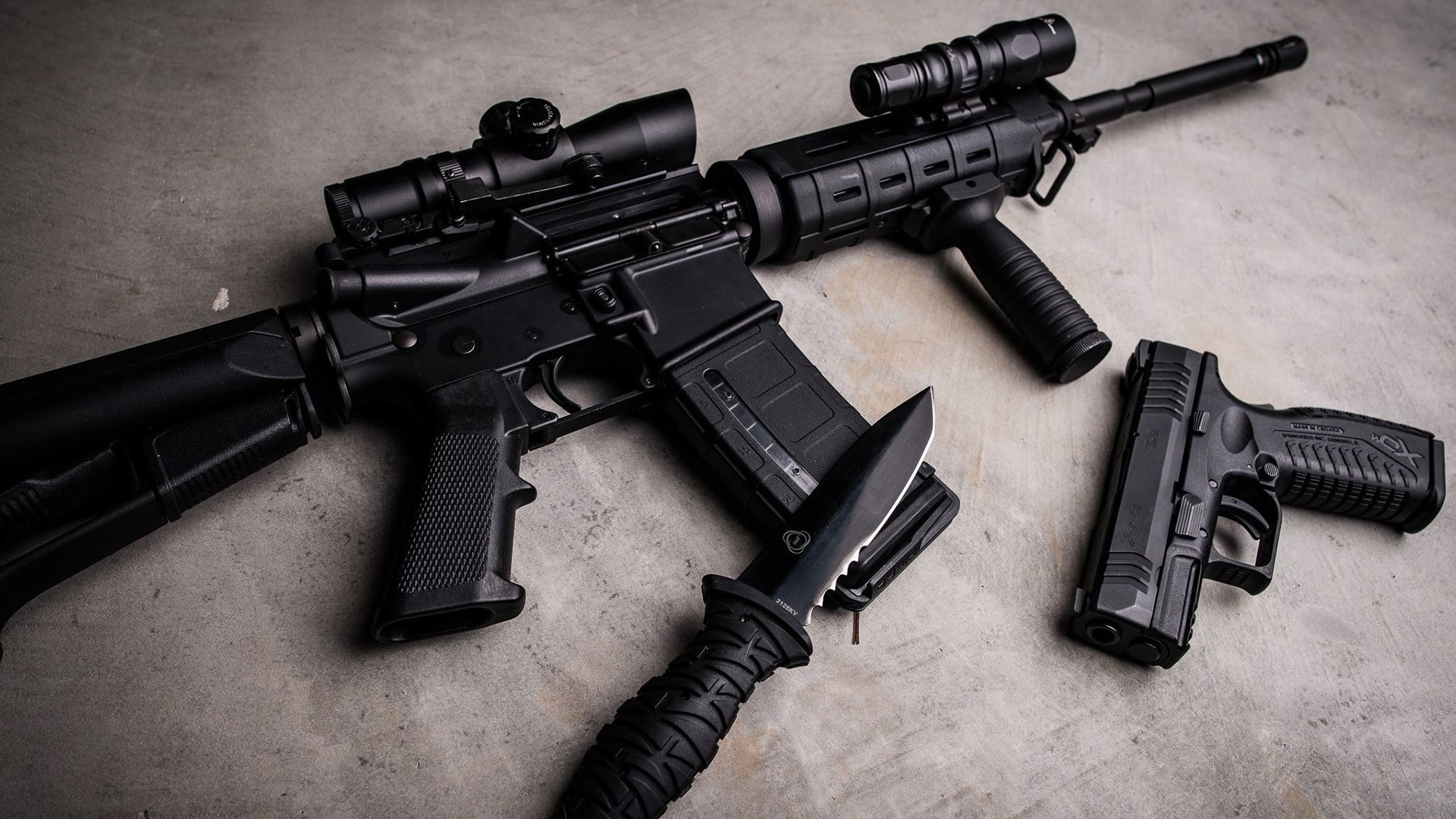 狂暴轰击!米切尔如利刃出鞘,连续得分狂潮击溃黄蜂防线