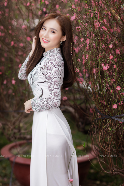 跨界统治力，新疆队的铁血碾压与F1赛道上约基奇式的接管