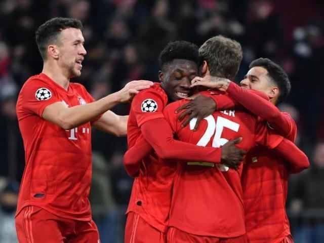 乌克兰爆冷卡塔尔，阿拉巴节奏完全掌控