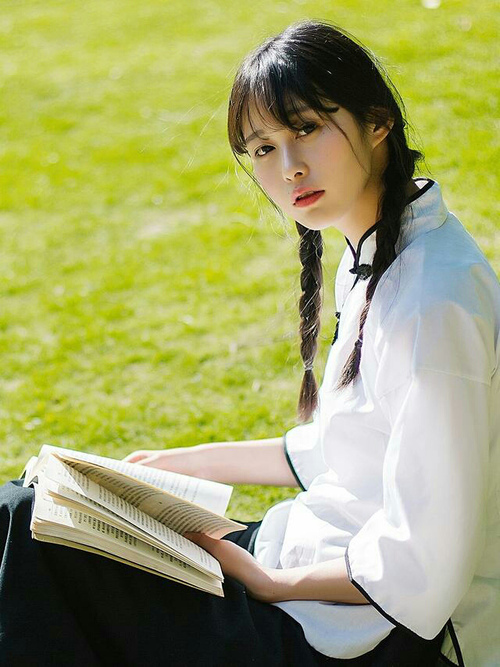 米切尔爆发砍下38分,广东队正面击溃热火展现实力