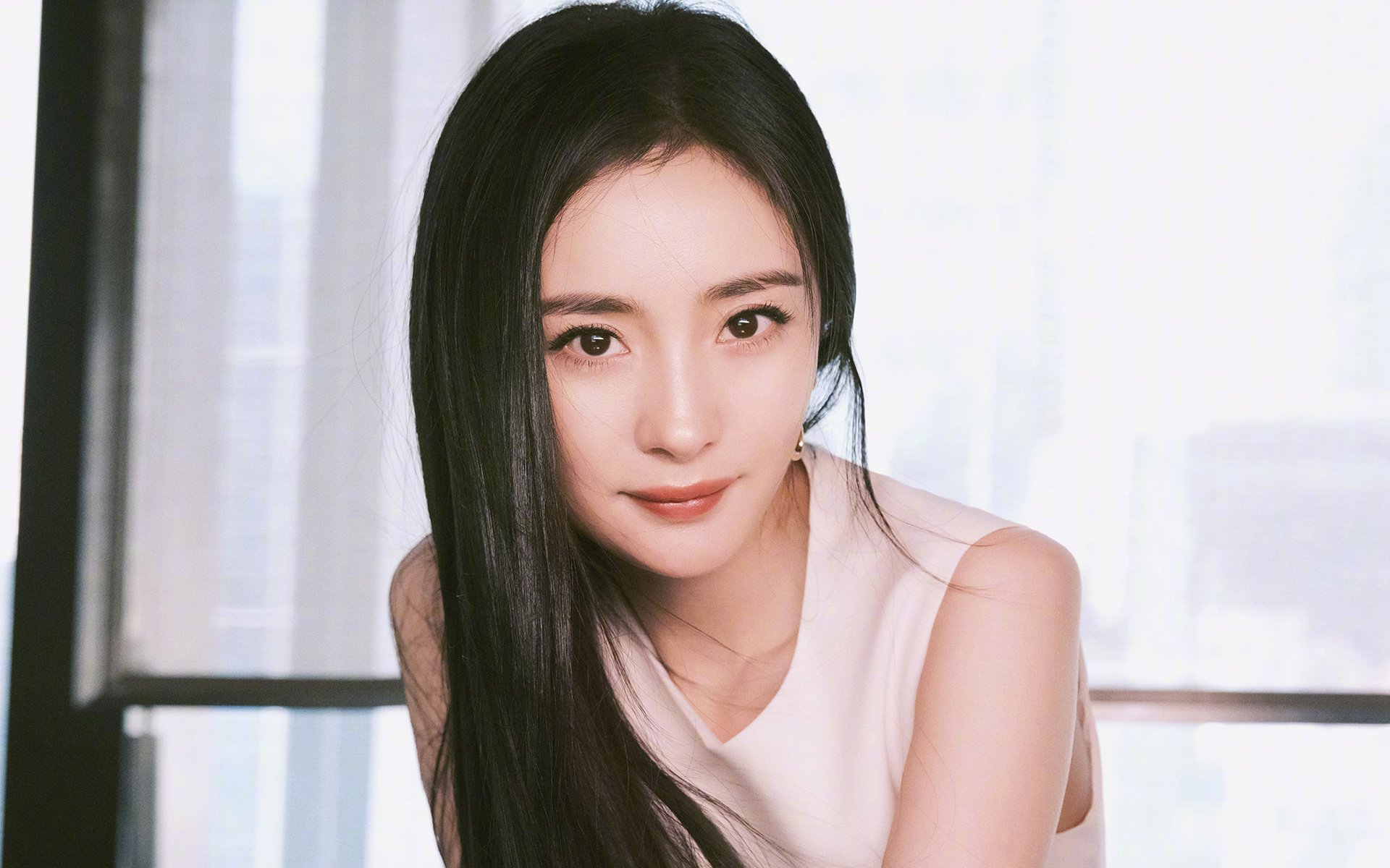 伊萨克风暴眼，当亚特兰大冲垮伊拉克的隐喻在绿茵场显形